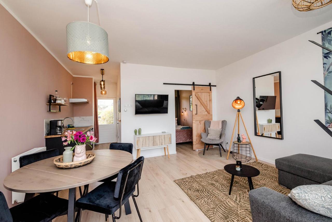 Amsterdam Beach Apartment 9, Private Garden Zandvoort Eksteriør bilde