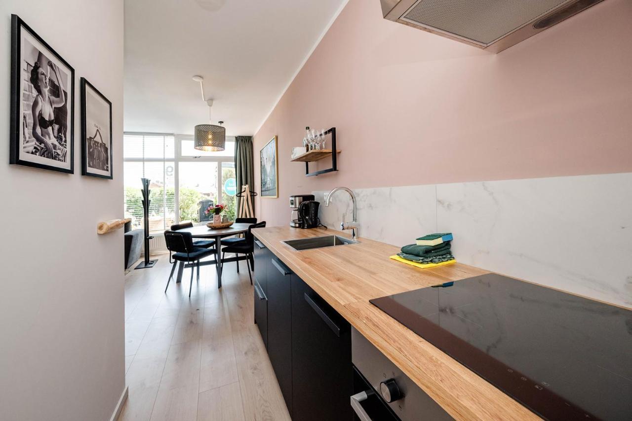 Amsterdam Beach Apartment 9, Private Garden Zandvoort Eksteriør bilde